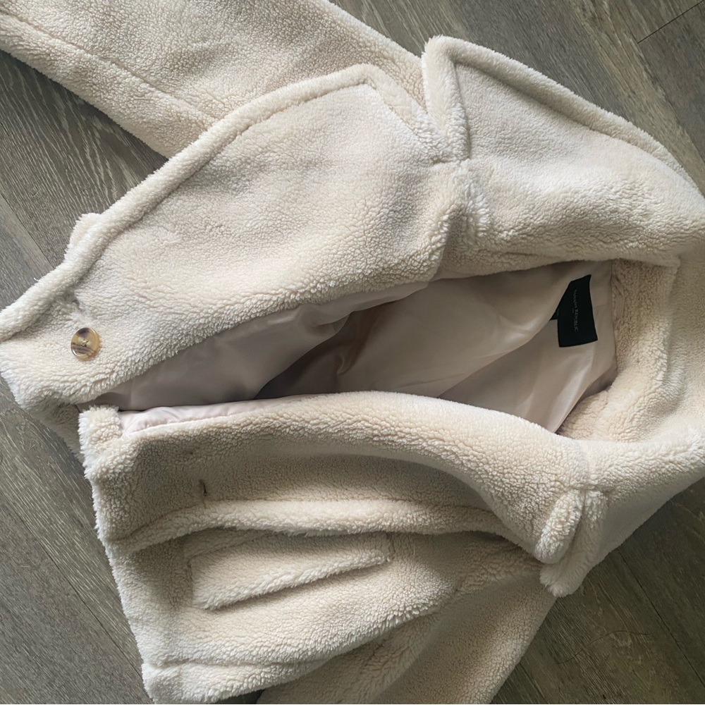 Banana Republic Off-White Sherpa Jacket